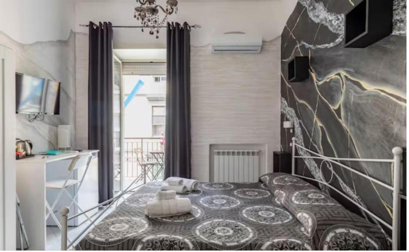In The Center Rooms Napoli Dış mekan fotoğraf